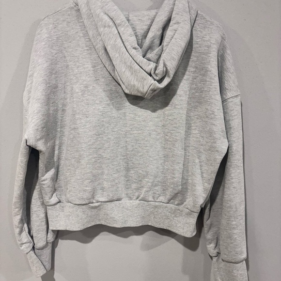 Trendy Queen Gray Zip-Up Hoodie Size Medium - Picture 2 of 4